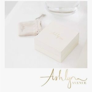 ASHLYN AVENUE SYMPHONY THEA FLORAL DROP LEVER BACK EARRINGS 18KT GOLD PLATED